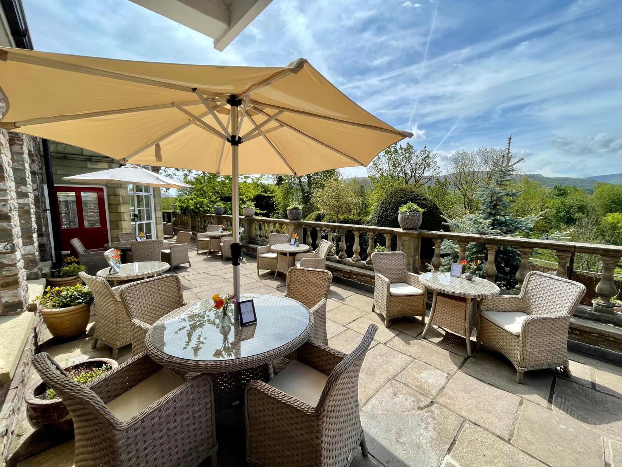 Peterstone Court Country House Restaurant & Spa Brecon Exterior foto