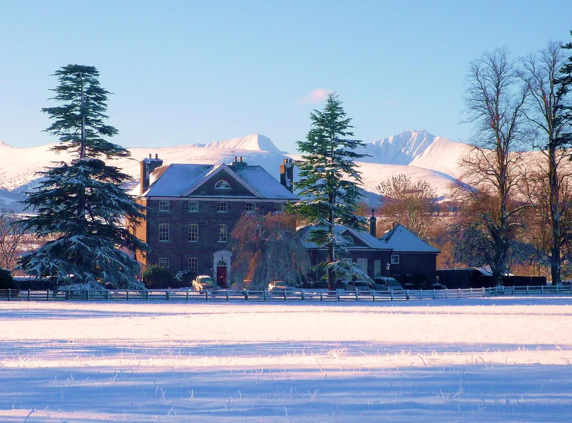Peterstone Court Country House Restaurant & Spa Brecon Exterior foto